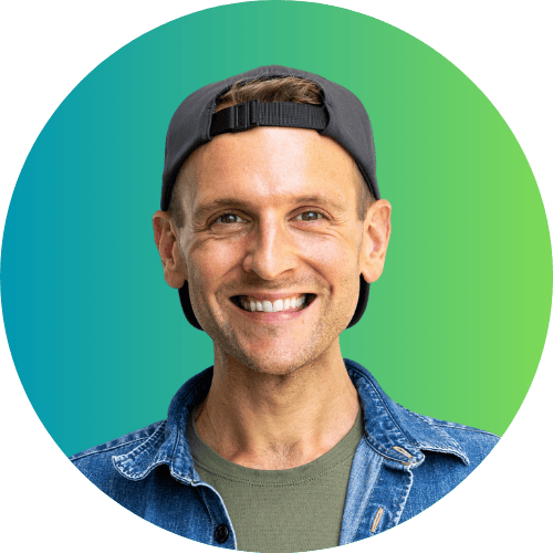 Kaleb Wyse wearing backward black cap standing in front of gradient blue and green background.