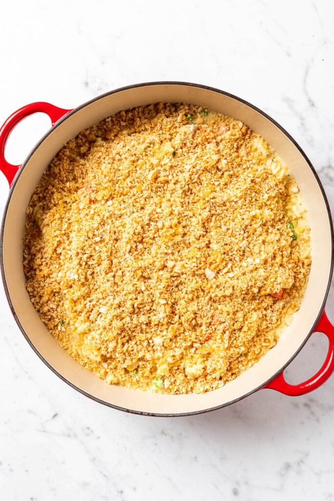 Crumbled crackers over chicken pot pie casserole.