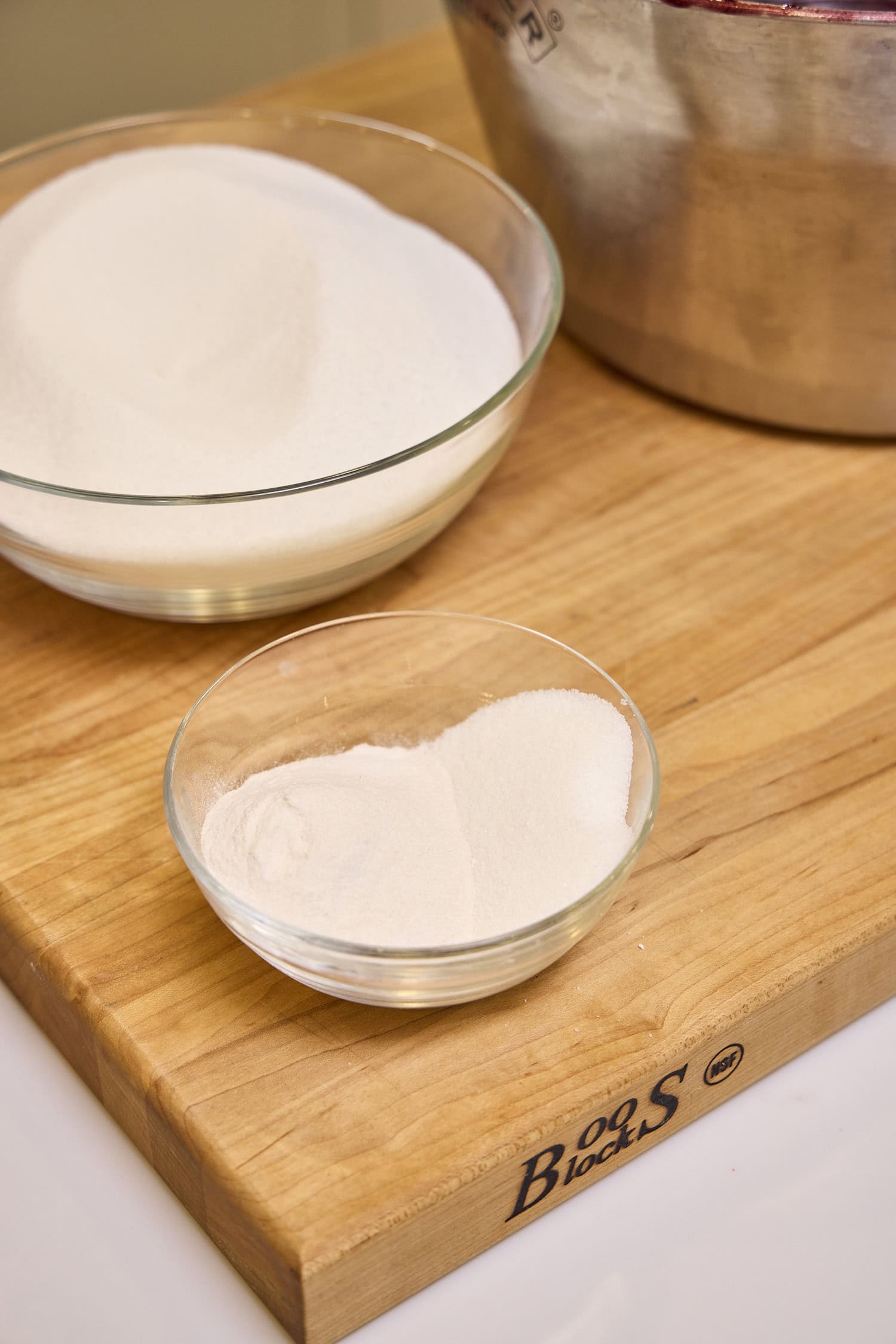 Sugar and pectin mixture in a small bowl.